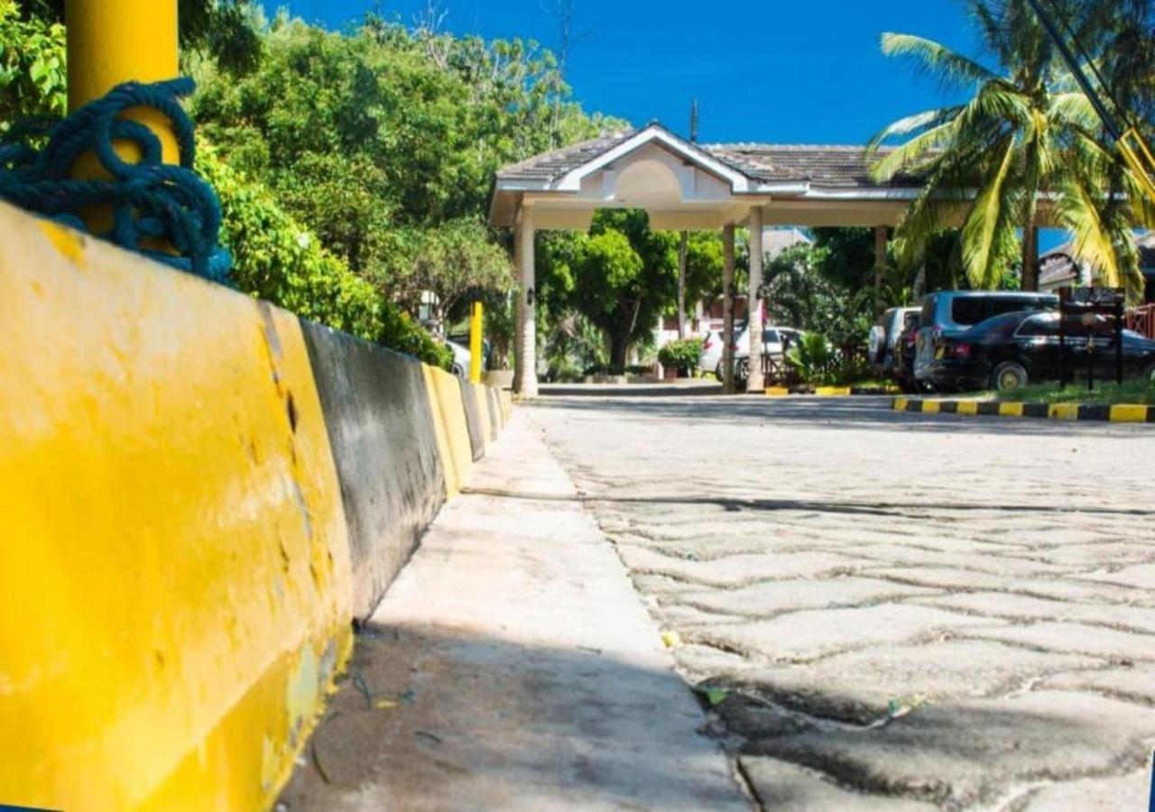 Watamu Adventist Beach Resort Εξωτερικό φωτογραφία